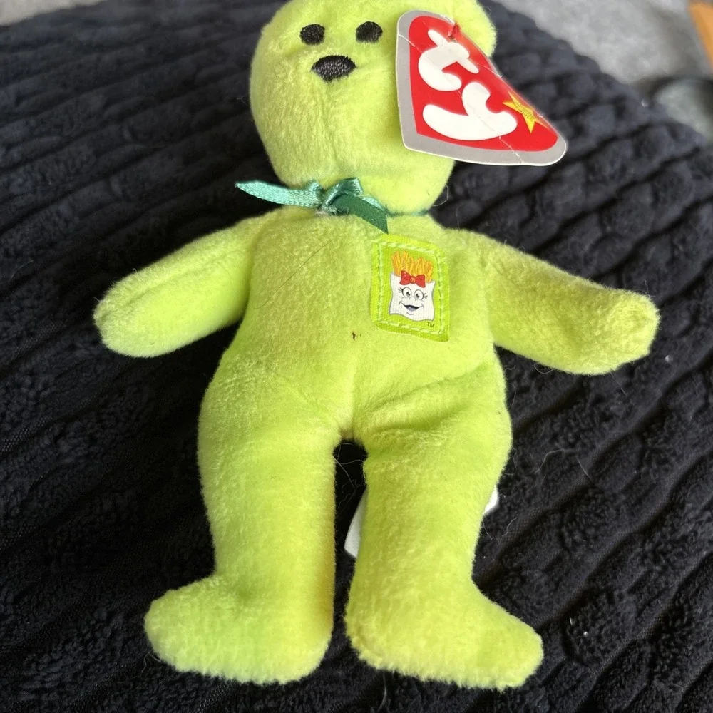 Lot of 4‎ McDonald's  2 Ty Beanie Babies 1  Build A Bear 1  Bobblehead